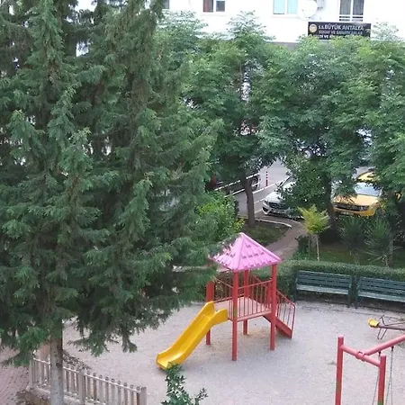 Mckizilsaray Apart